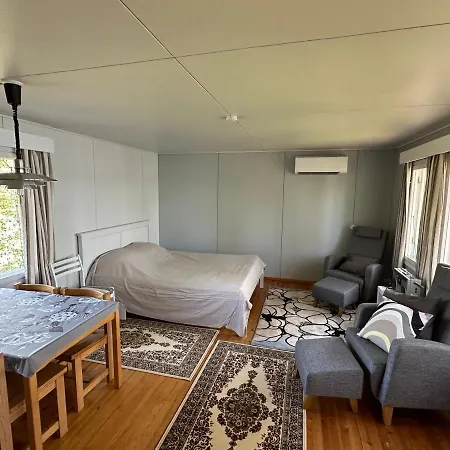 Chalet Moekki Summercottage